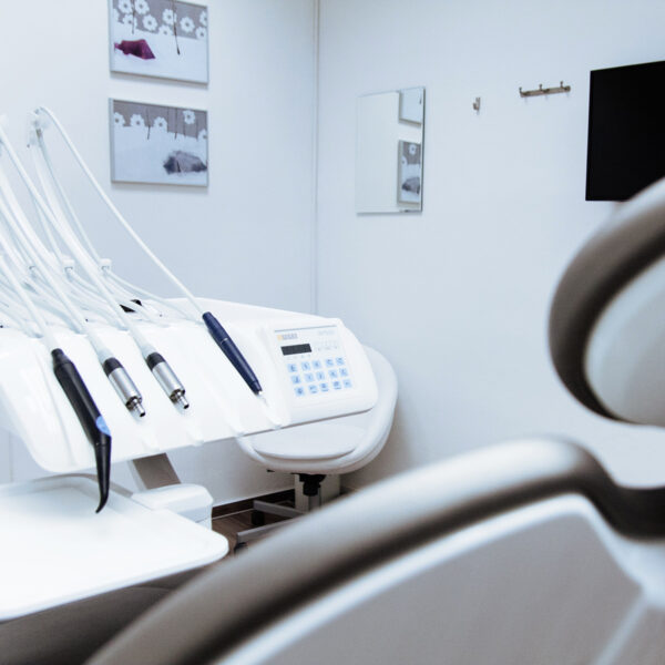 Attrezzature odontoiatriche